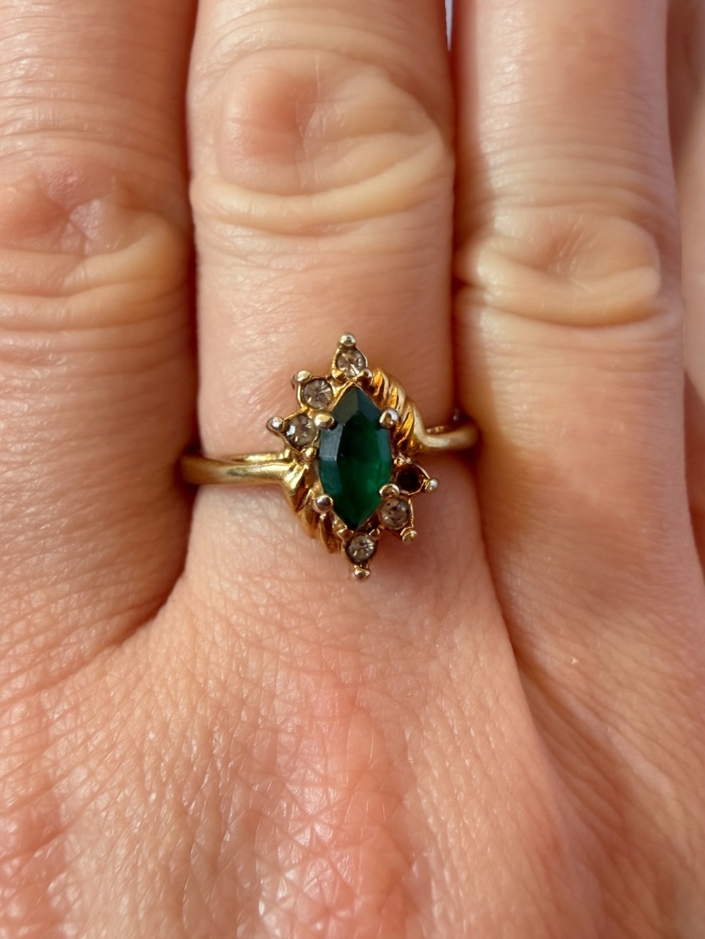 Vintage Gold Tone Green Marquise Ring Size 7